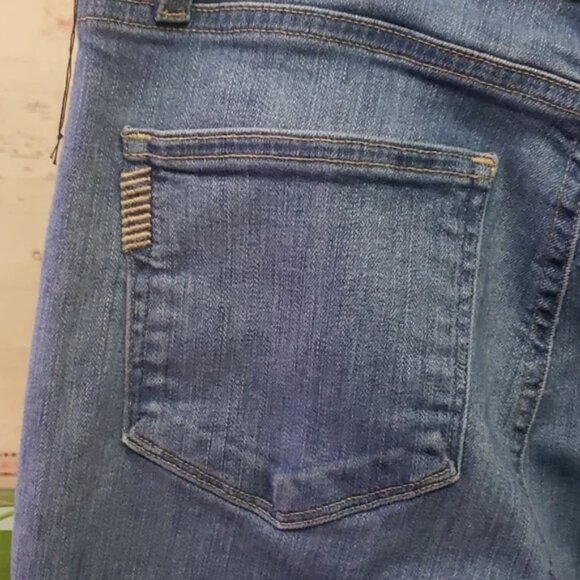 PAIGE Women's High Rise Blue Jeans - Picture 9 of 15